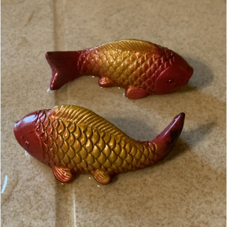 Чайные фигурки красочные карпы Кои